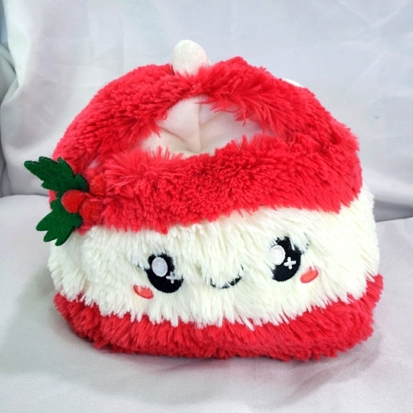 Squishable Comfort Food Eggnog Plush Stuffed Toy 6 x 8 Inch 2021 Red White - Picture 1 of 9